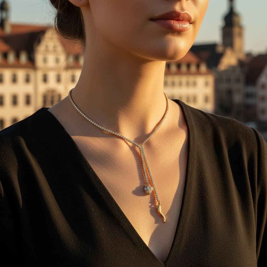 "Amiannaya" Snake In Diamond Chain Edelstahl Halskette