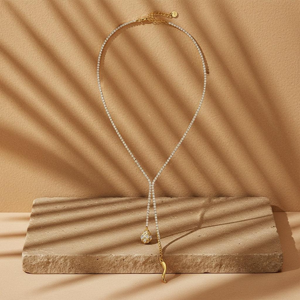 "Amiannaya" Snake In Diamond Chain Edelstahl Halskette