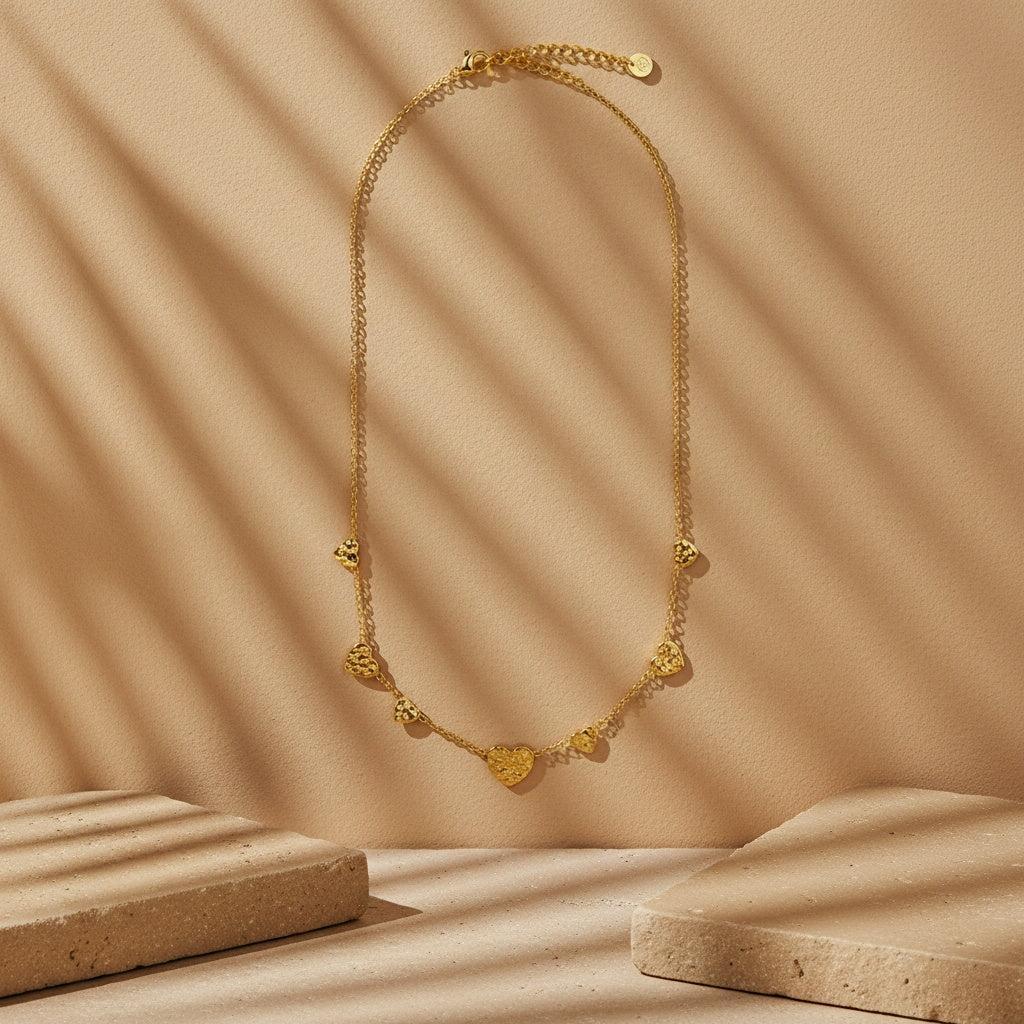 "Arilaya" Small Hearts Chain Edelstahl Halskette