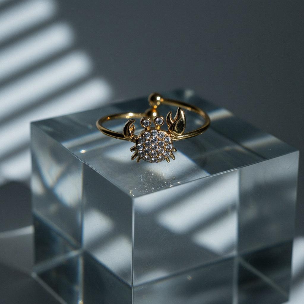 Arilinaa - Diamond Crab Ring