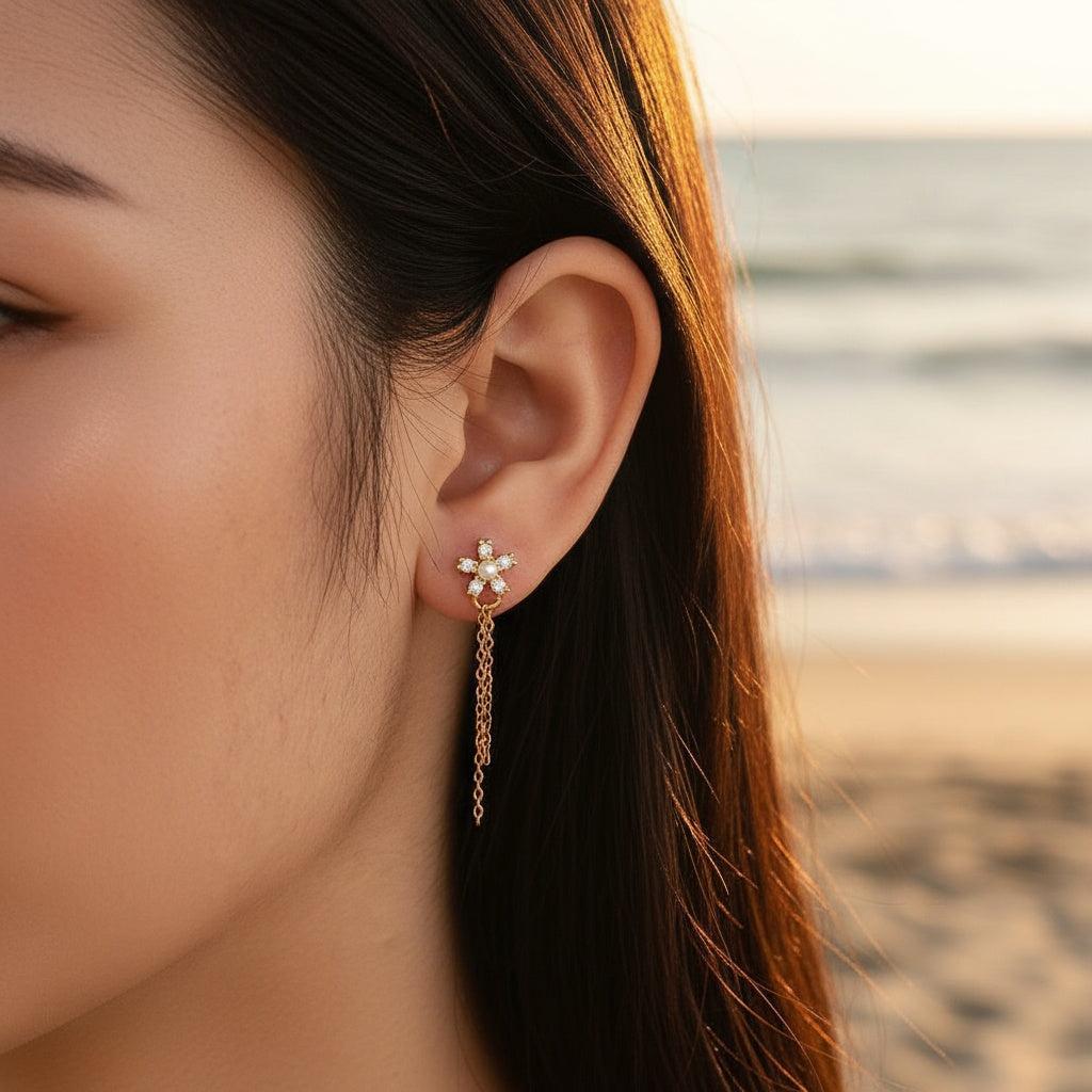 „Ariviva“ Cute Flower Diamond Vergoldete Ohrringe