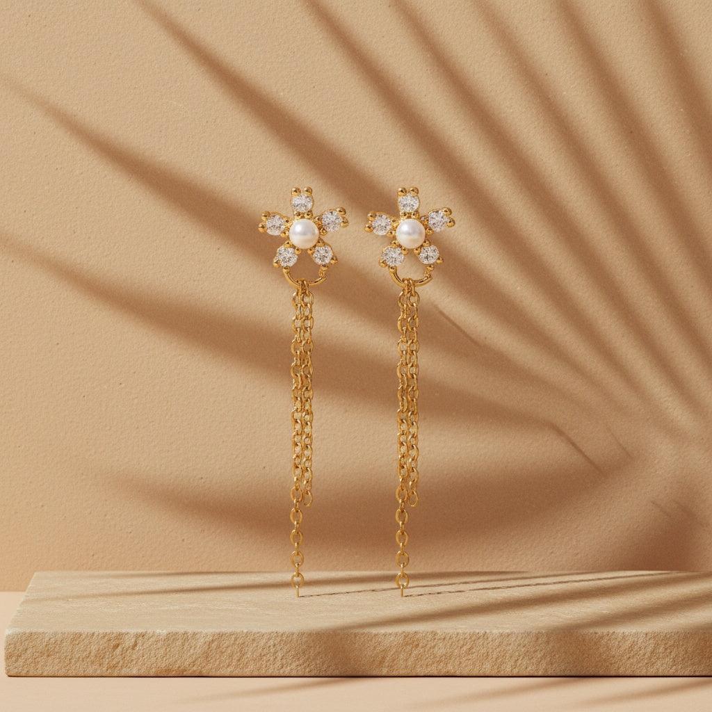 „Ariviva“ Cute Flower Diamond Vergoldete Ohrringe