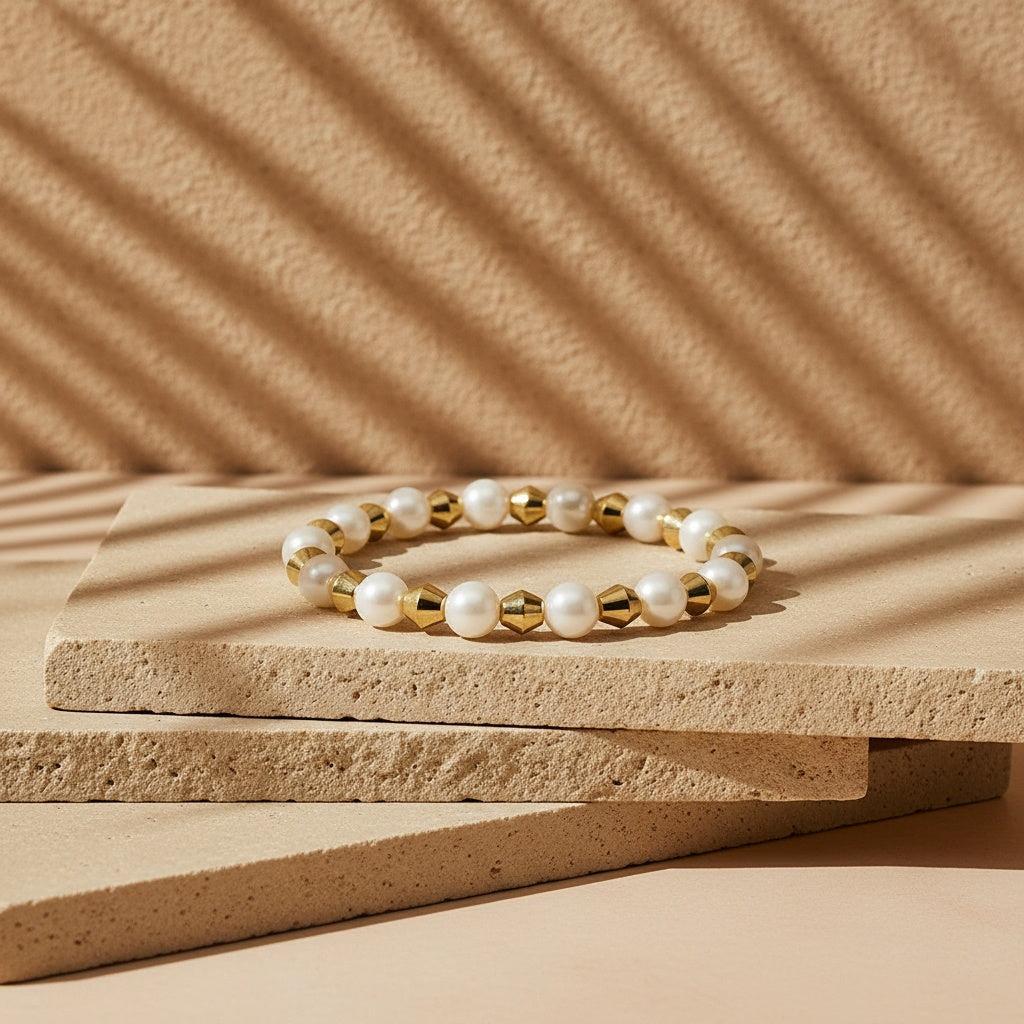 "Aurellia" – Elastisches Edelstahl-Kugelarmband mit Kunststoffelementen