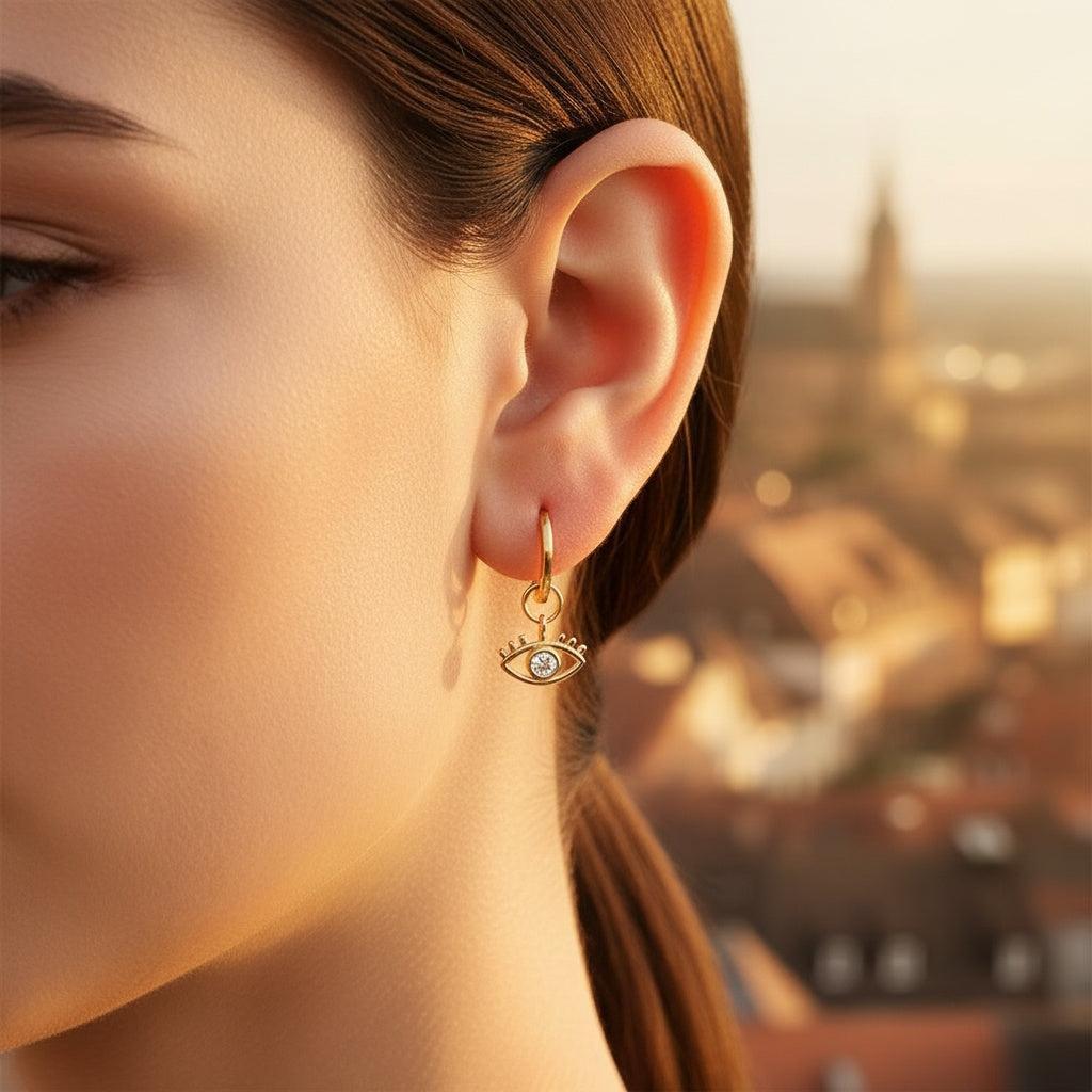 „Avalara“ Diamond Eye Vergoldete Ohrringe
