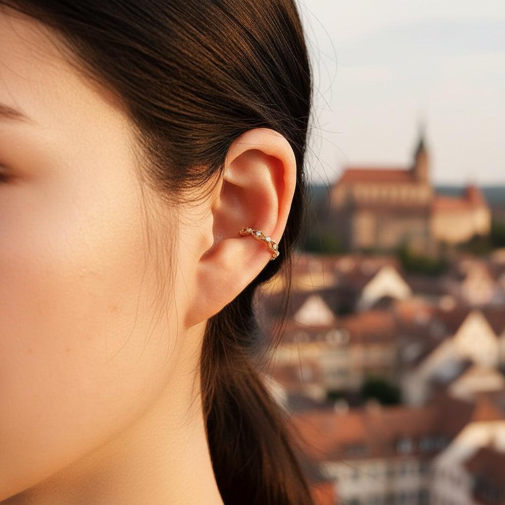 „Avariva“ Mini Diamonds Eyes Vergoldete Ohrringe