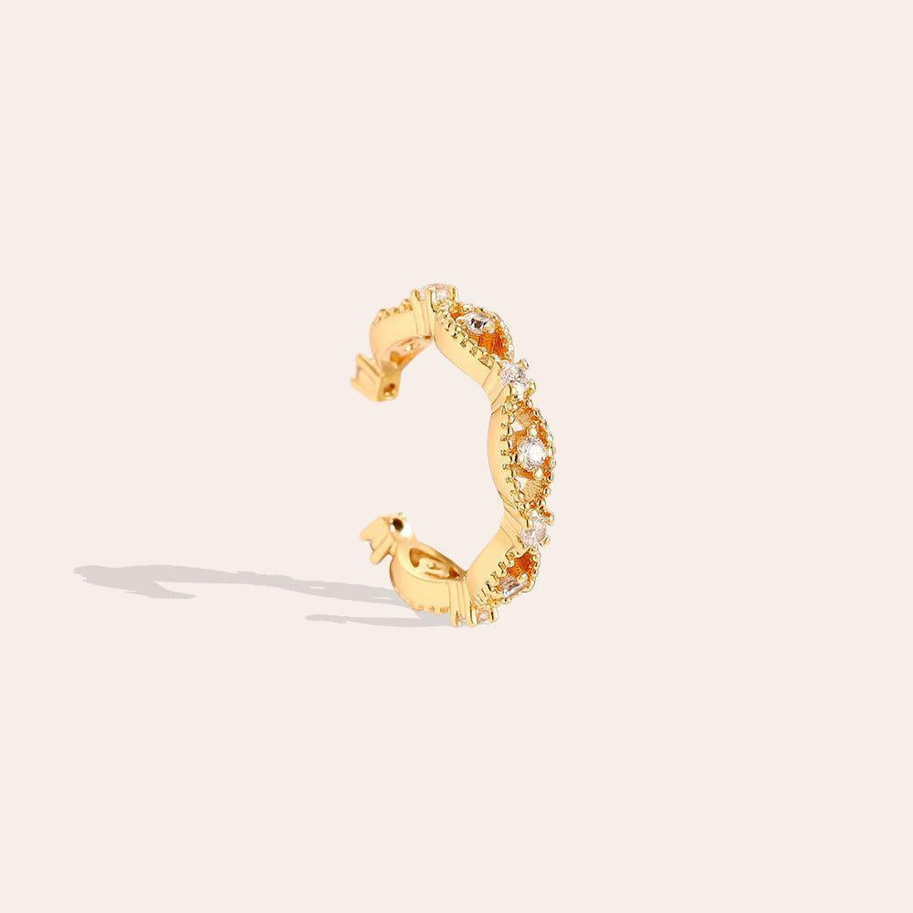 „Avariva“ Mini Diamonds Eyes Vergoldete Ohrringe-Goldharmonie