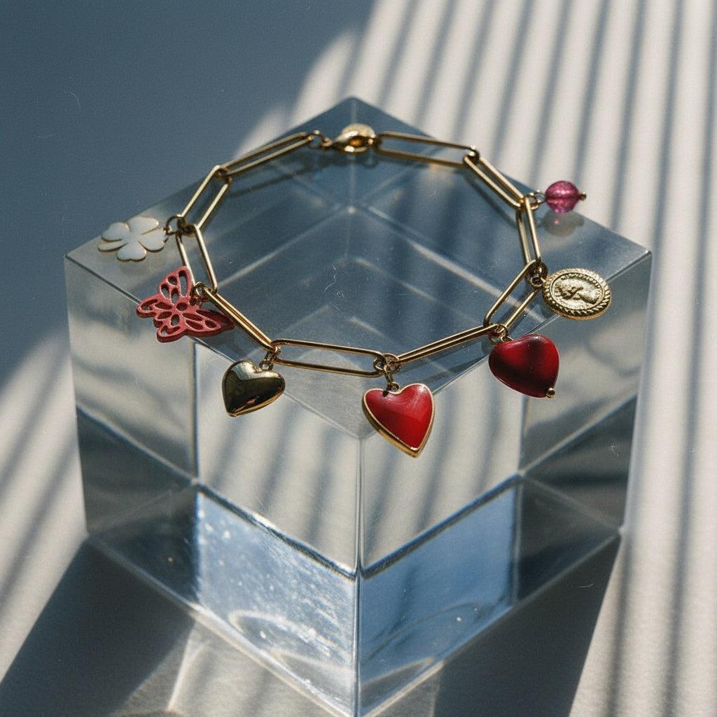 „Avavia“ Red Charms Armband