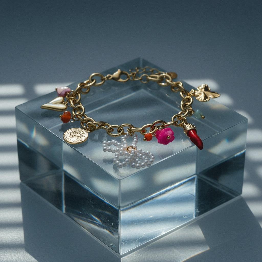 „Avellira“ Many Nice Charms Armband