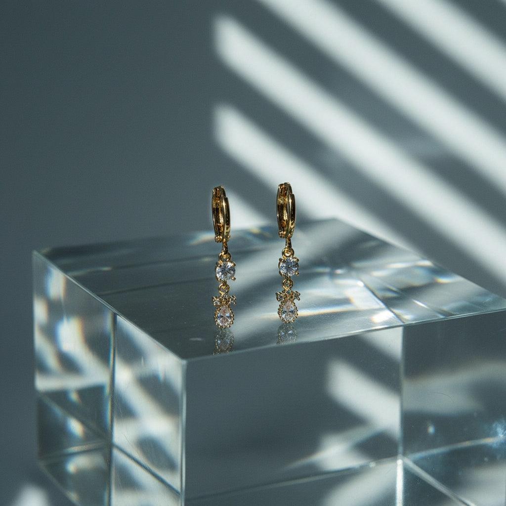 „Avelriaa“ Bright Diamonds Vergoldete Ohrringe