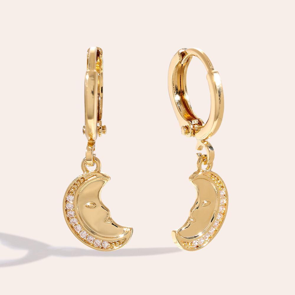 „Avelriva“ Diamond Moon Face Vergoldete Ohrringe-Goldharmonie
