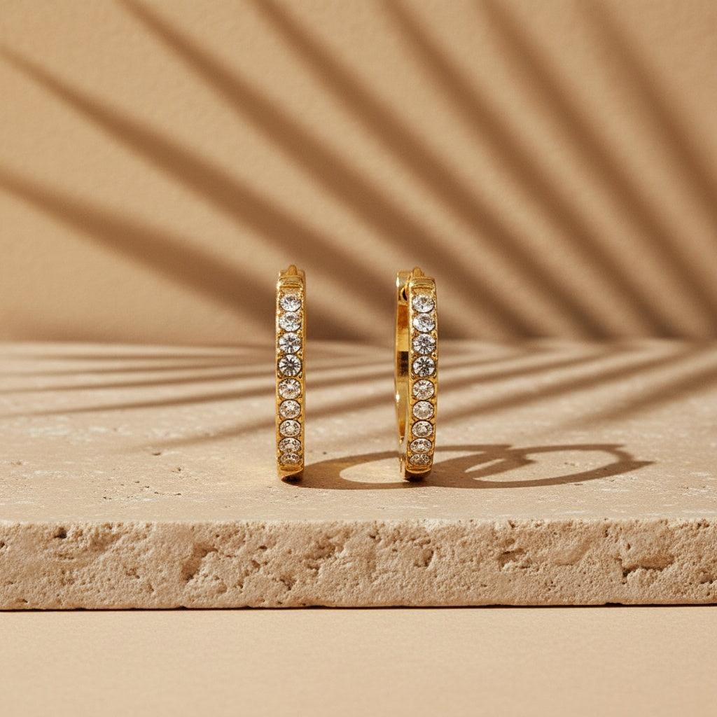„Elanira“ Simple Diamonds Hoop Ohrringe