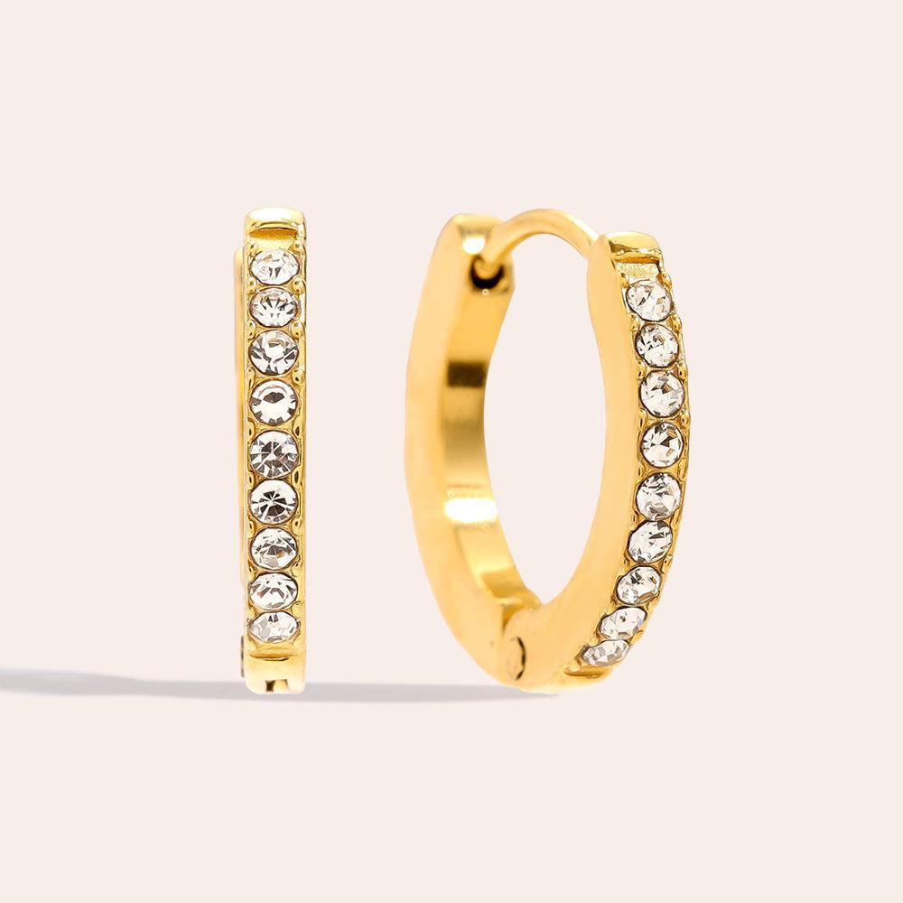 „Elanira“ Simple Diamonds Hoop Ohrringe-Goldharmonie