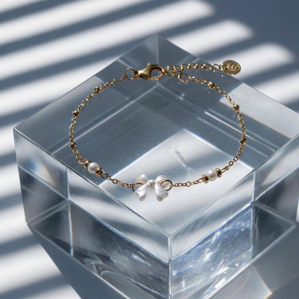 „Elasira“ Pearl Dots And Butterfly
