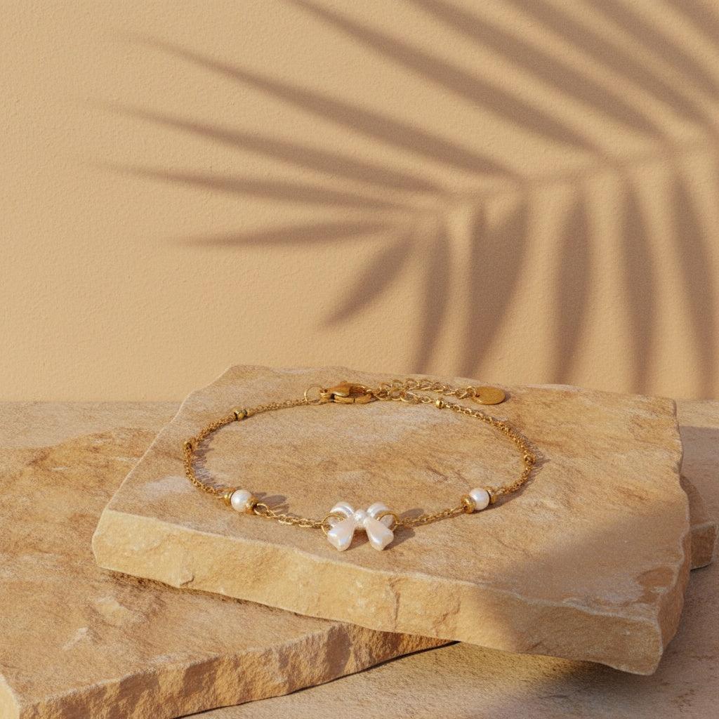„Elasira“ Pearl Dots And Butterfly