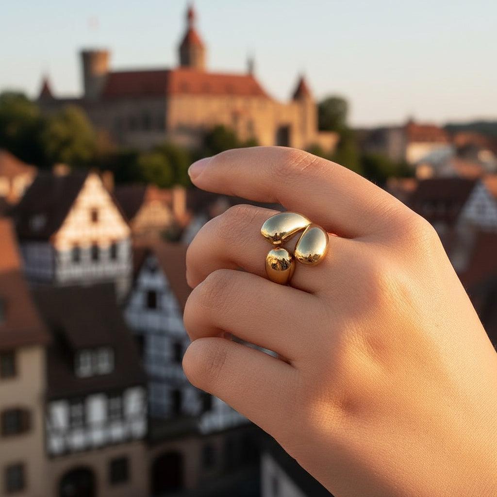 Elaviva - Three Drops Ring
