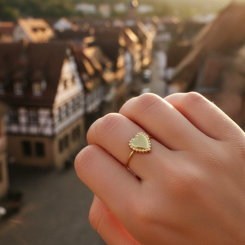 Eliria - Fancy Heart Ring