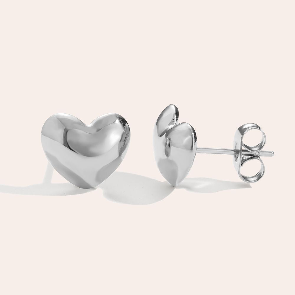 „Elirya“ – Edelstahl-Ohrstecker mit Herzdesign, 10 mm
