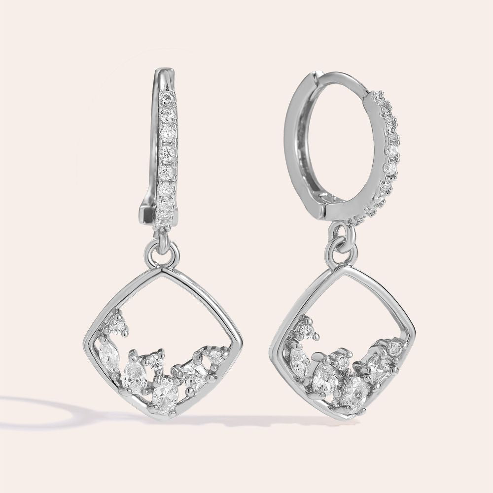 „Elonara“ Lovely Diamonds Frame Vergoldete Ohrringe