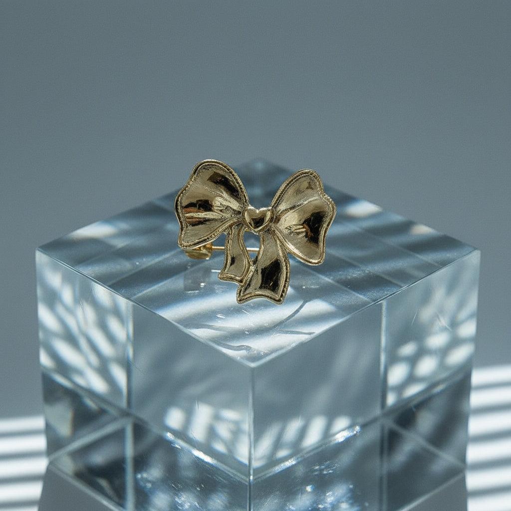 Elonara - Super Bowtie Wirh Heart Ring