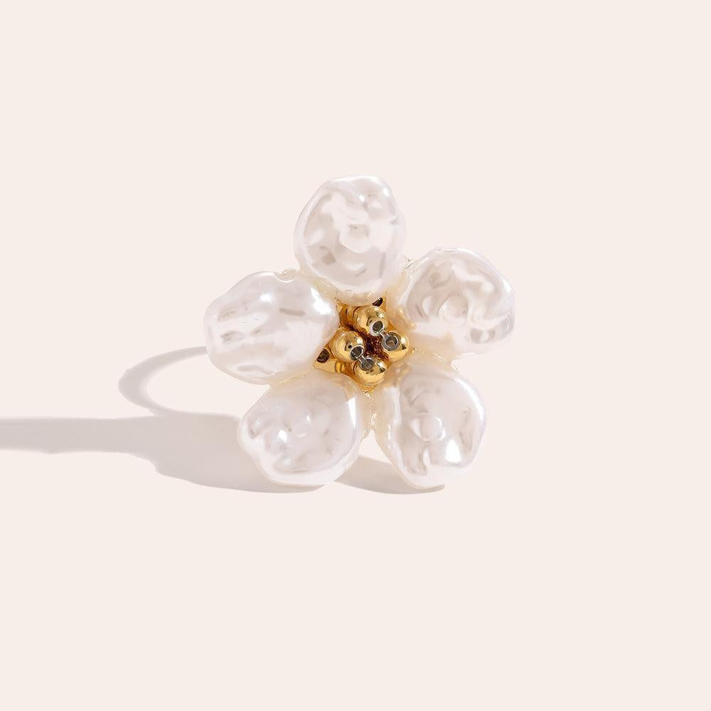 Elonellaa - Adjustable Pearl Flower Ring-Goldharmonie
