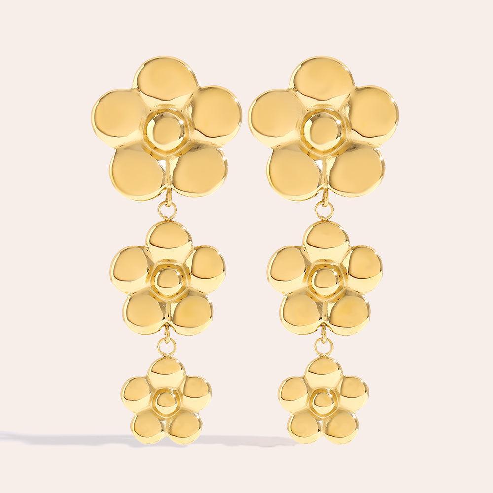 „Ilanara“ Three Flowers Chain Ohrringe-Goldharmonie