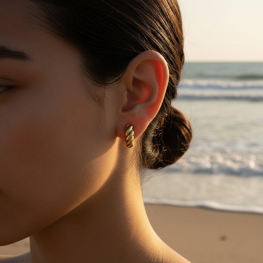 „Ivilina“ The Twist Ring Ohrringe