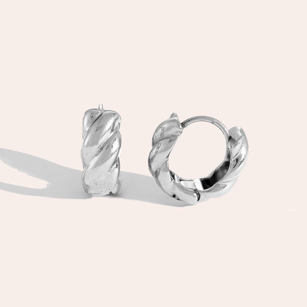 „Ivilina“ The Twist Ring Ohrringe