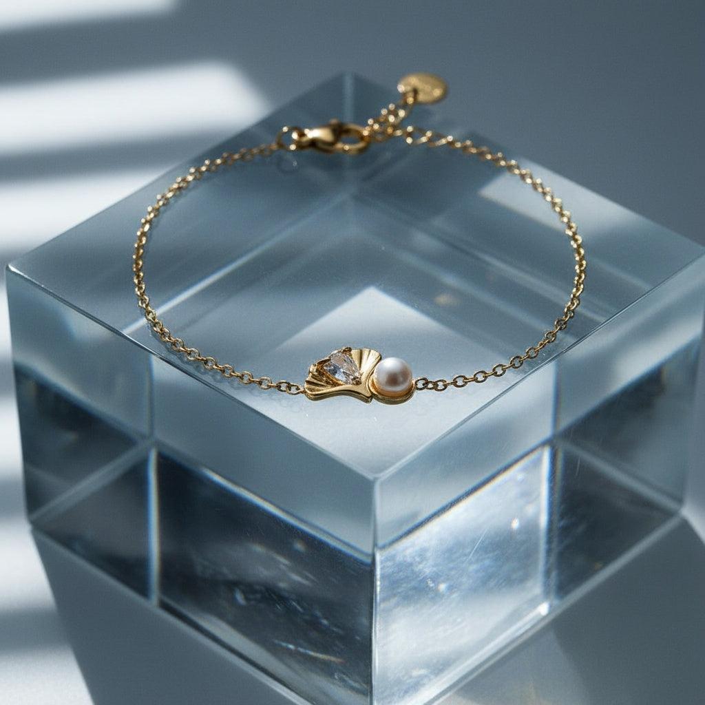 „Ivivia“ Schell And Pearl Armband