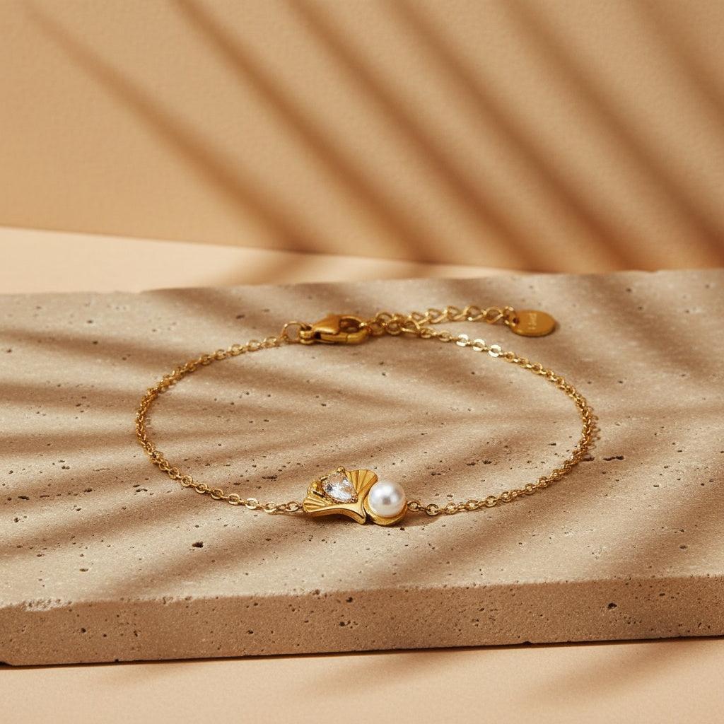 „Ivivia“ Schell And Pearl Armband