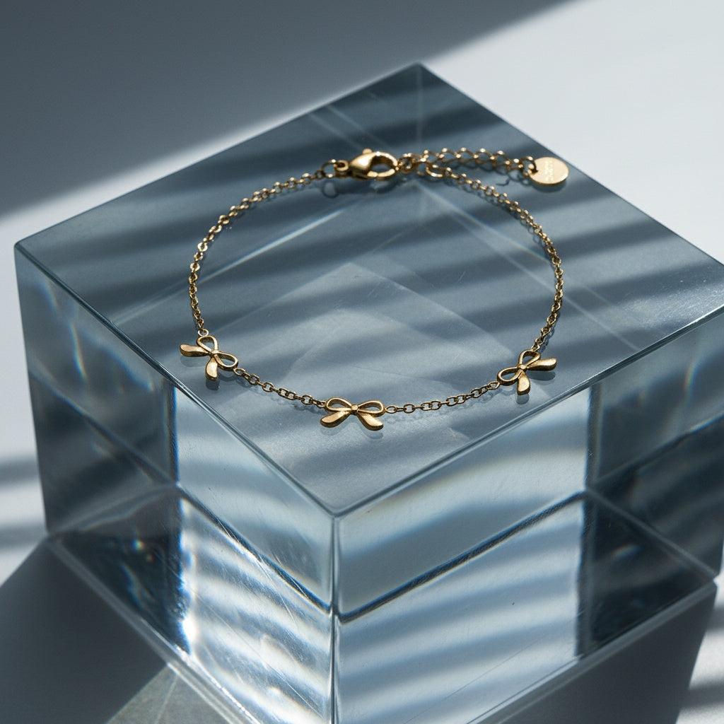 "Larola" Tiny Bowtie Edelstahl Armband