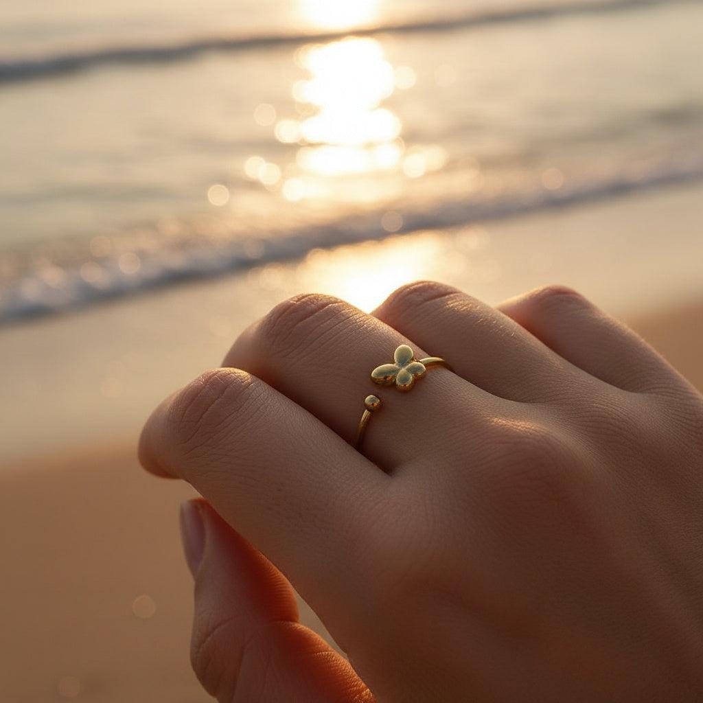Loramira - Little Butterfly Ring