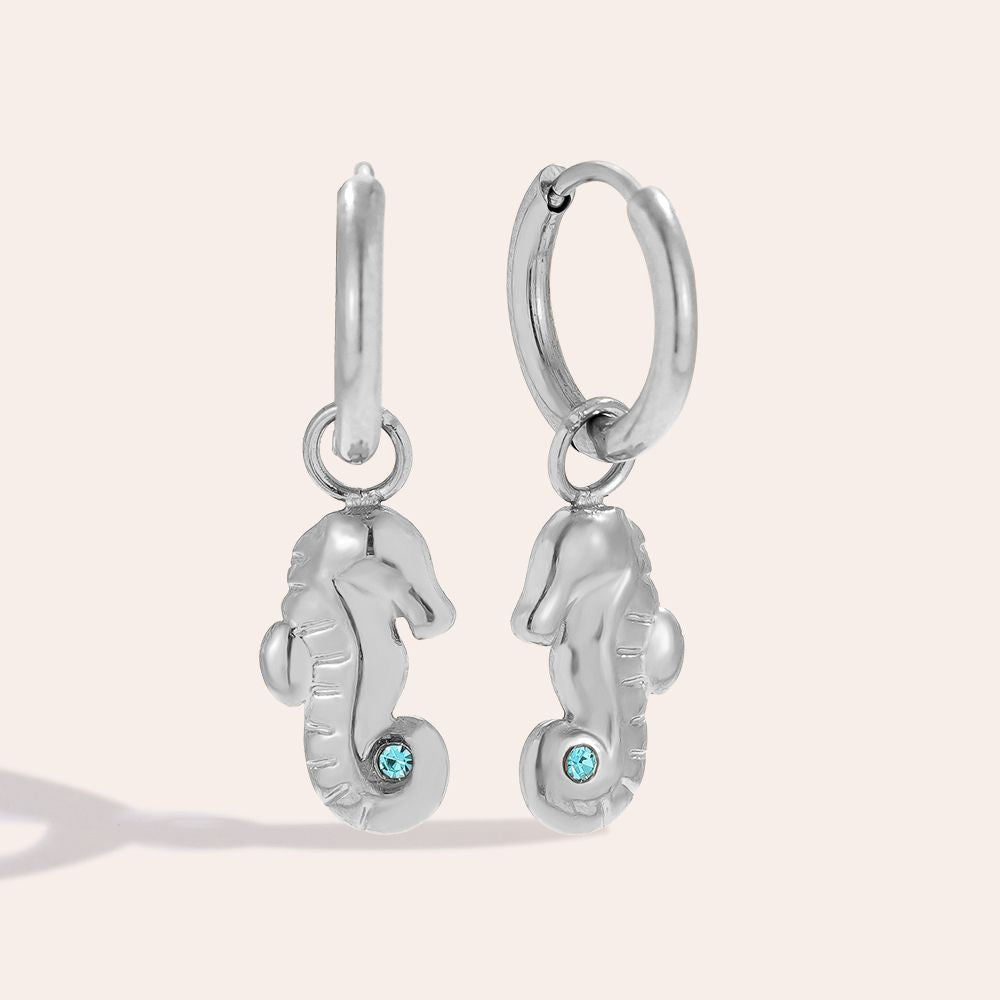 „Loranella“ Sea Horse And Diamond Ohrringe
