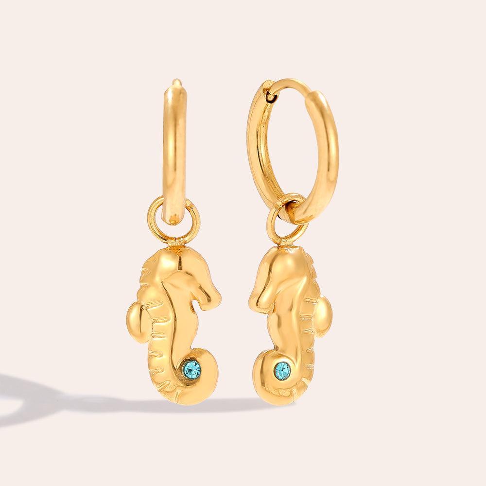 „Loranella“ Sea Horse And Diamond Ohrringe-Goldharmonie