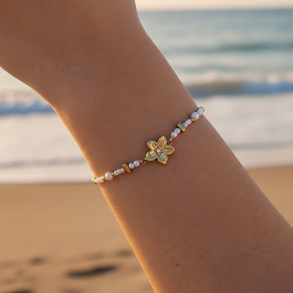 „Loranira“ Nice Flower And Pearl