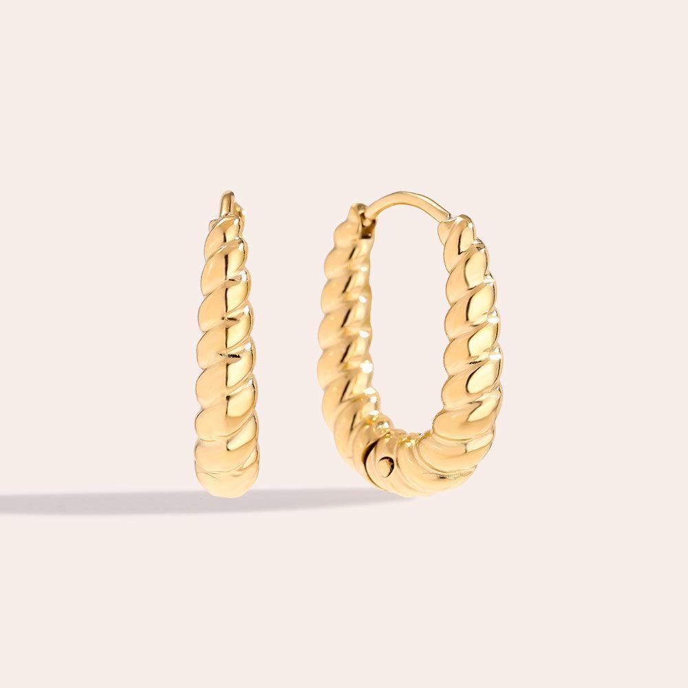 „Lorasara“ Twist Hoop Ohrringe-Goldharmonie