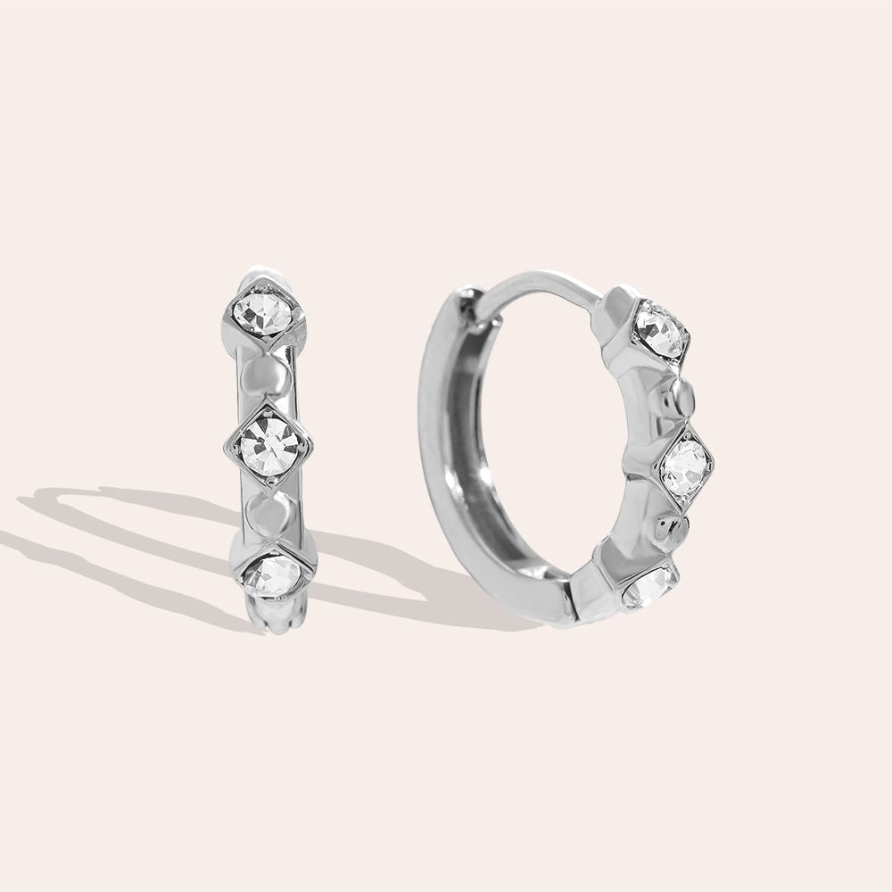 „Lumilara“ Three Little Diamond Ohrringe