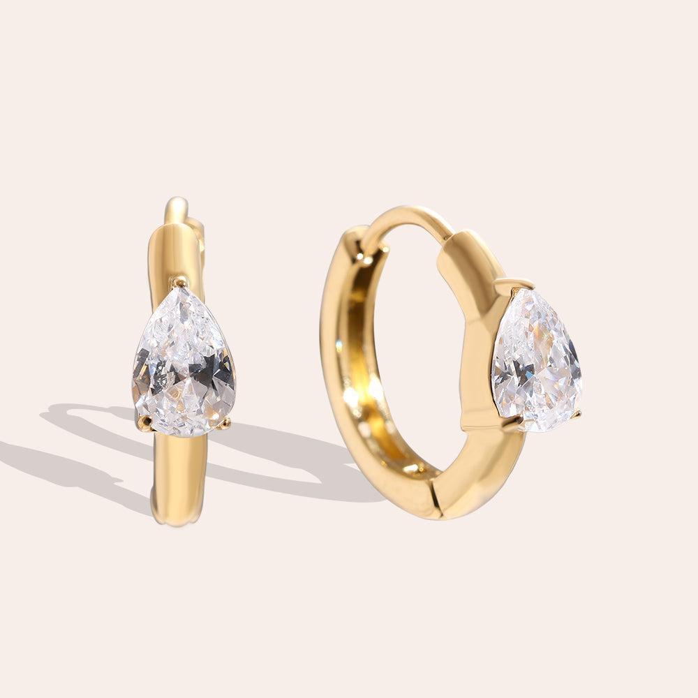 „Lumitarae“ Diamond Drop Hoop Ohrringe-Goldharmonie