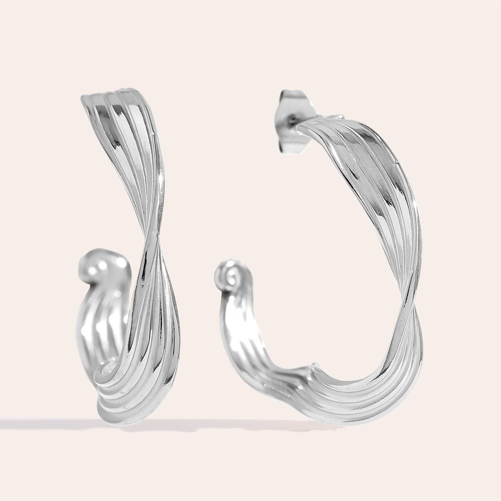 „Lumiviva“ Irregular Hoop Ohrringe