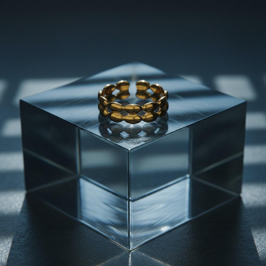 Meliria - Two Layer Oval Group Ring