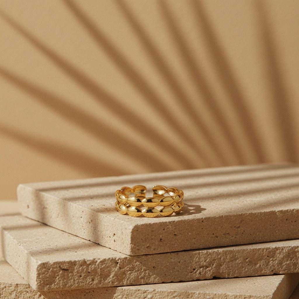 Meliria - Two Layer Oval Group Ring