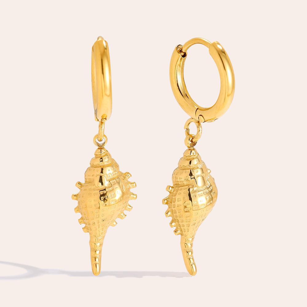 „Melitaraa“ Ocean Conch Ohrringe-Goldharmonie