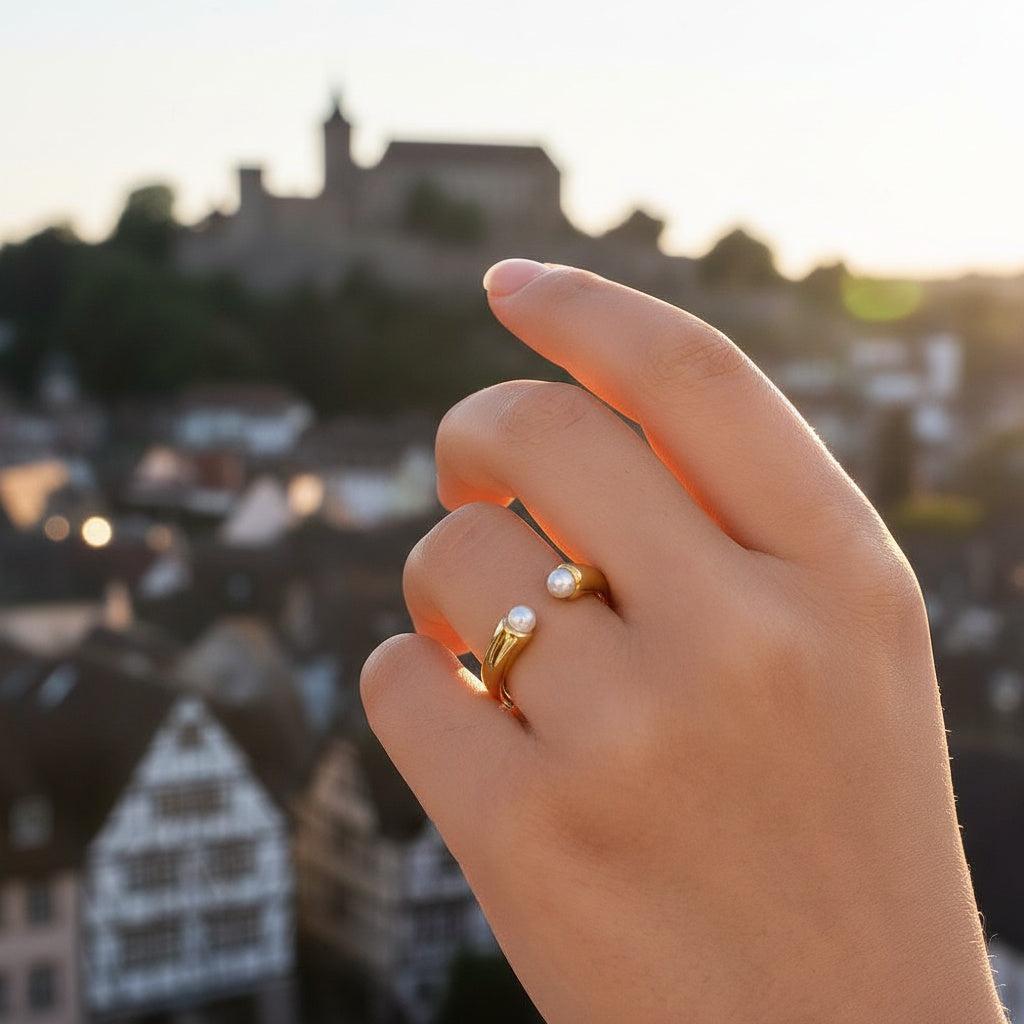Meliviva - Towards Pearl Ring