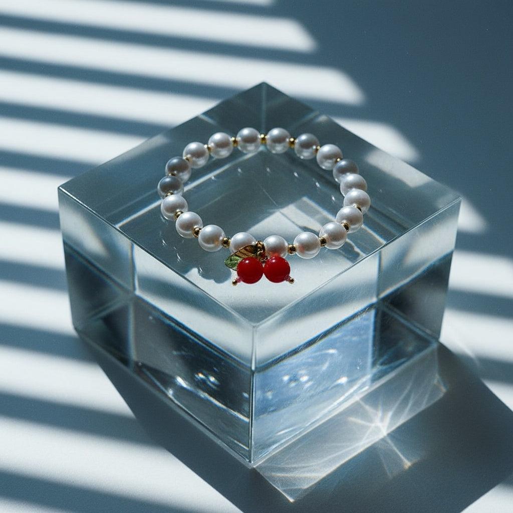 „Mirabellé“ – 3-teiliges Edelstahl-Armbandset mit roten Frucht-Charms, 17 cm