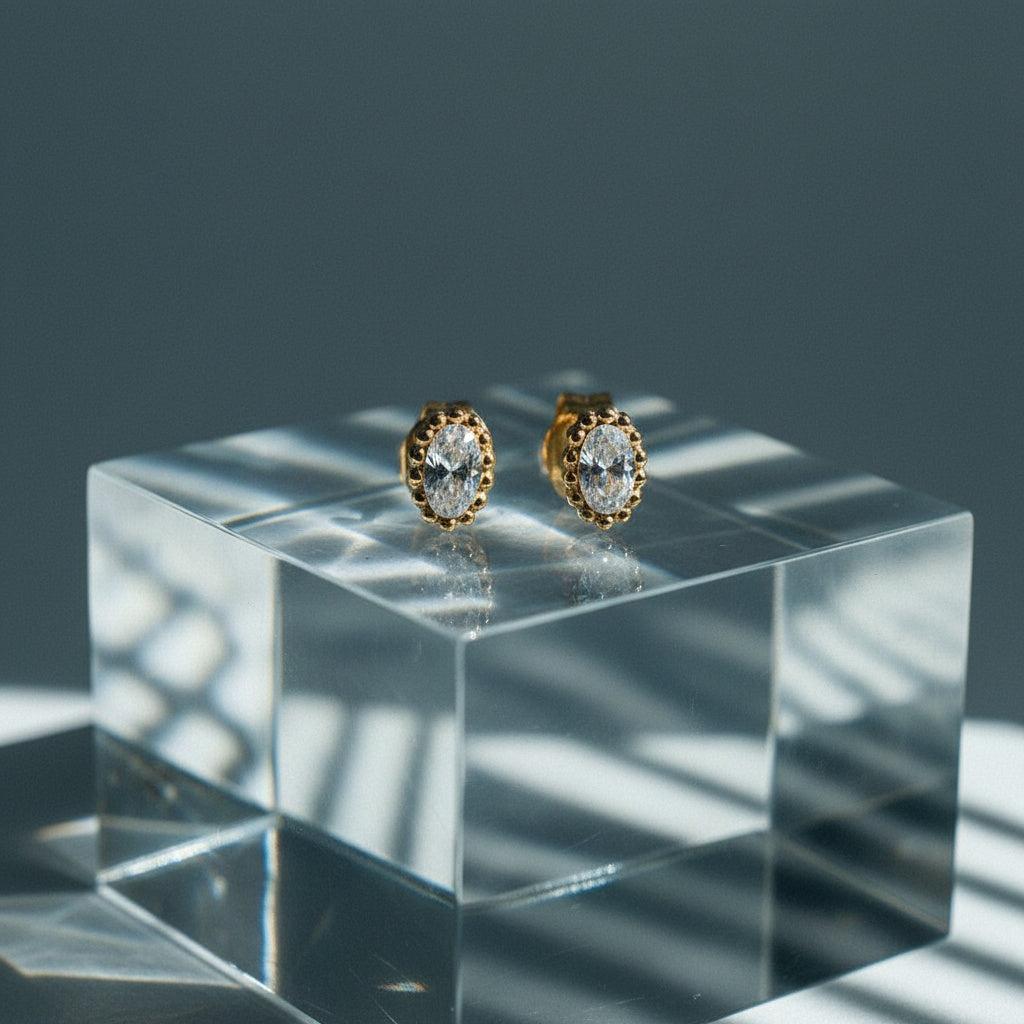 „Miranara“ Diamond Oval Ohrringe
