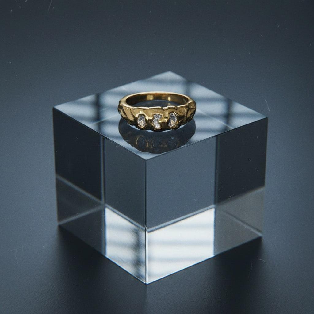 Miranaraa - Three Diamonds Ring