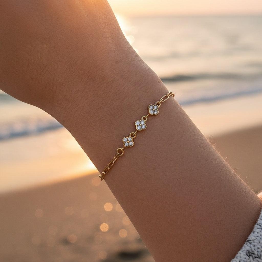 „Miranira“ Three Diamond Flowers Armband