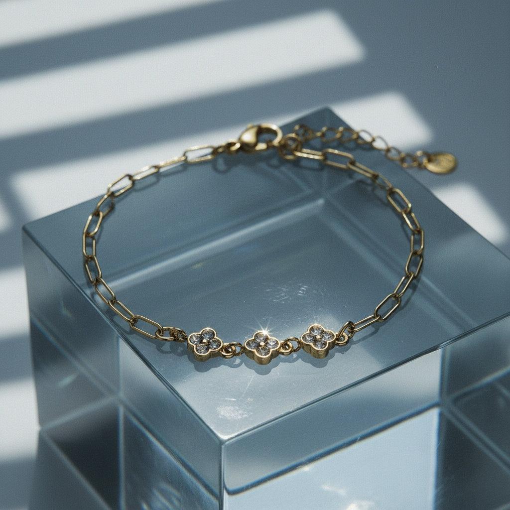 „Miranira“ Three Diamond Flowers Armband