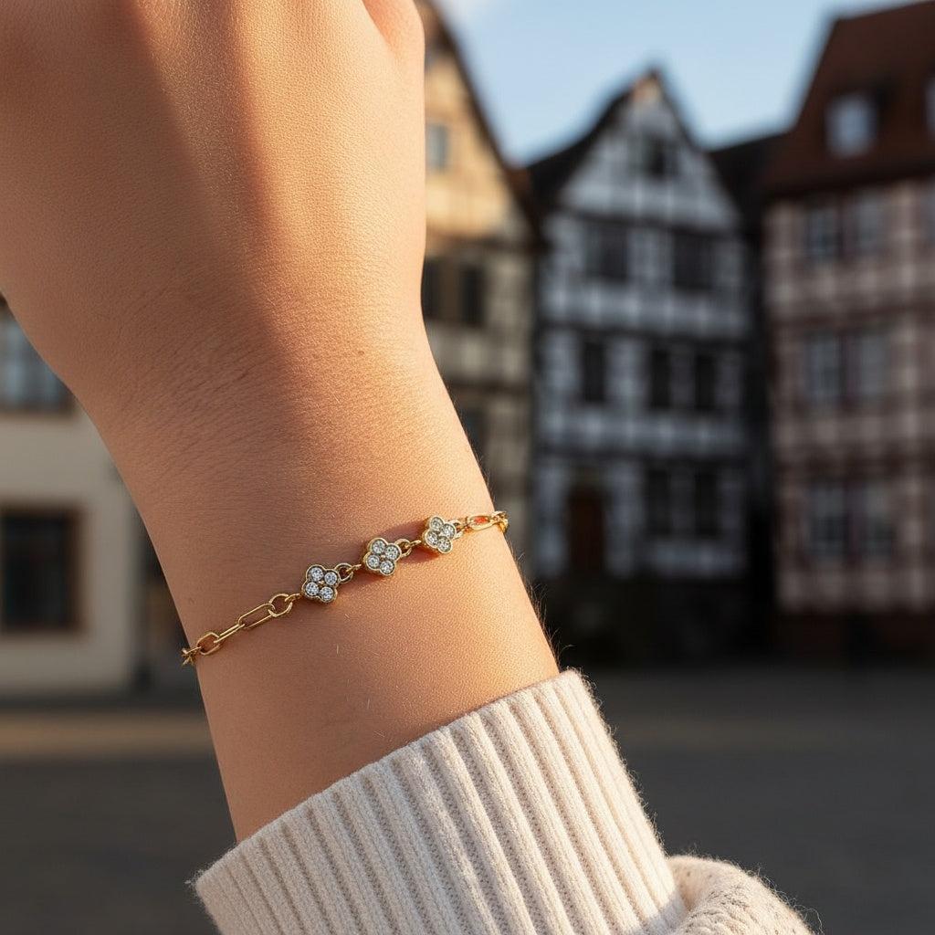 „Miranira“ Three Diamond Flowers Armband
