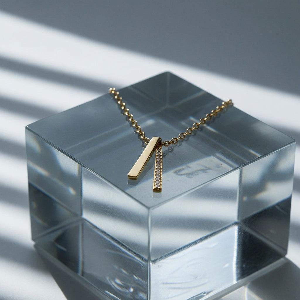 "Miraya" – Vergoldete Silberkette mit Zirkonia-Anhänger (925er Silber)