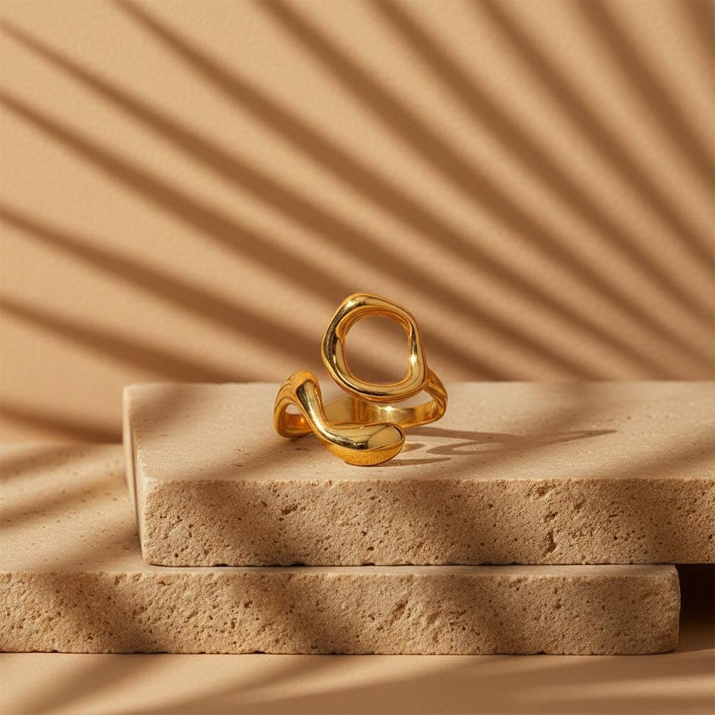 Norasira - Full Stop Ring
